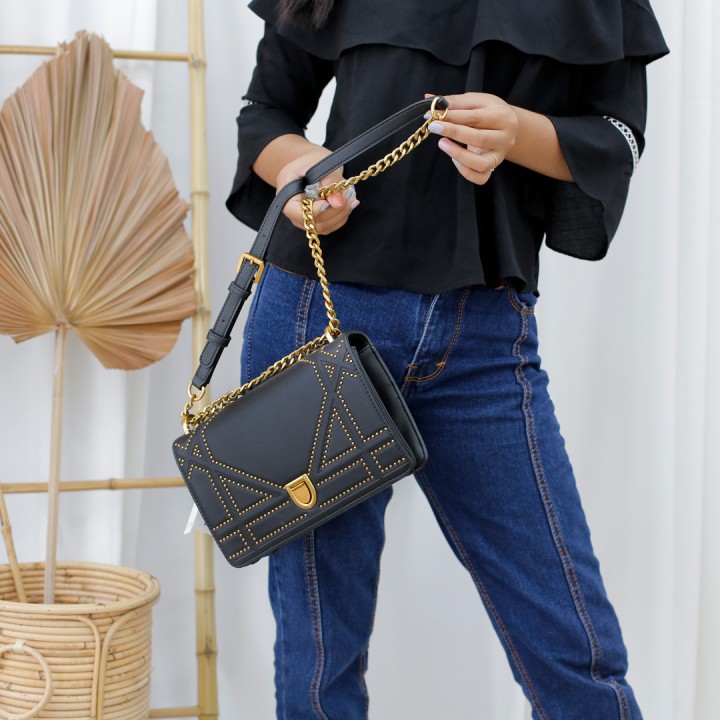 Jual Tas Branded Dior rama studd semi premium black Murah 